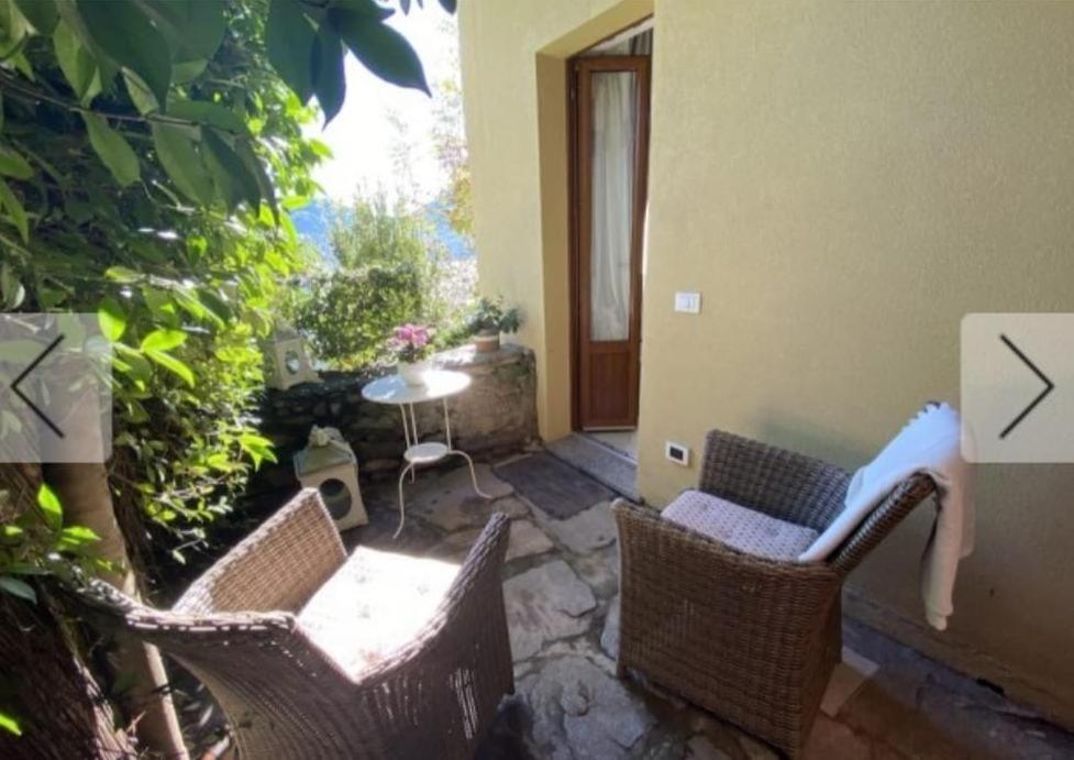 Residenza Le Camelie Apartment Oggebbio Bagian luar foto