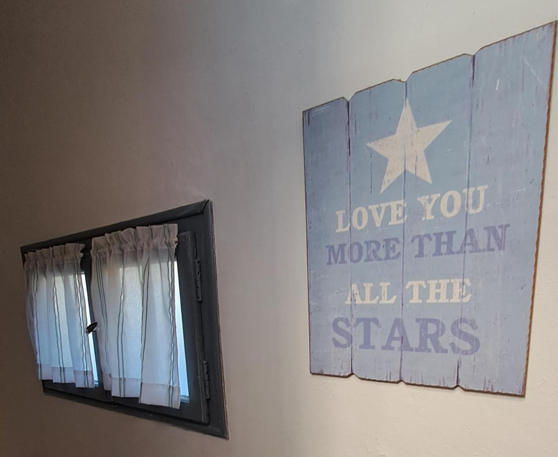 Residenza Le Camelie Apartment Oggebbio Bagian luar foto