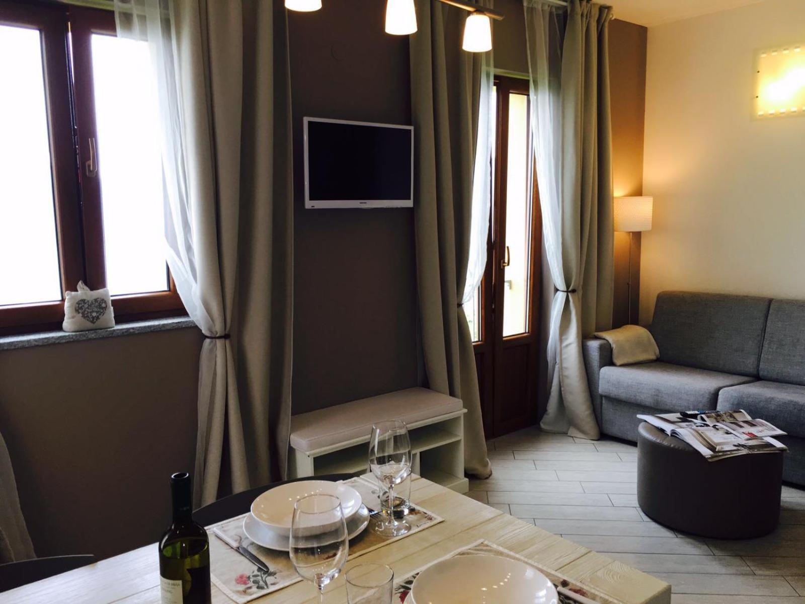 Residenza Le Camelie Apartment Oggebbio Bagian luar foto